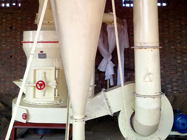 1000目歐版磨粉機(jī)械現(xiàn)場(chǎng)圖